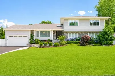 15 Pound Ridge Road, Plainview, NY 11803 - Photo 1