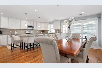 28 Sagamore Road, Island Park, NY 11558 - Photo 9