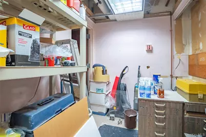 94-18 59th Avenue #E3, Elmhurst, NY 11373 - Photo 17