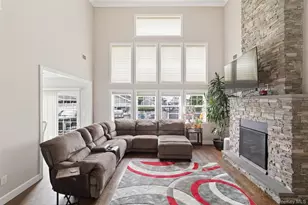 34 Meadow Ln, Amityville, NY 11701 - Photo 9