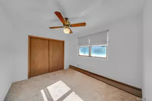 120 Ranch Ln, Levittown, NY 11756 - Photo 33