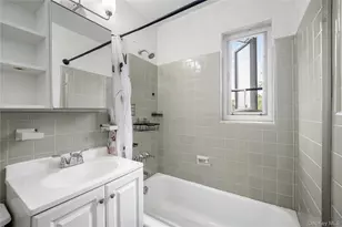 224-02 Stronghurst Ave, Queens Village, NY 11427 - Photo 13