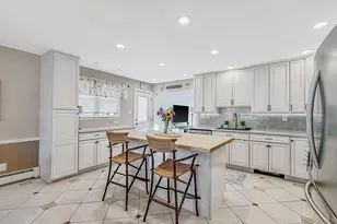 30 Pinewood Dr, Commack, NY 11725 - Photo 5
