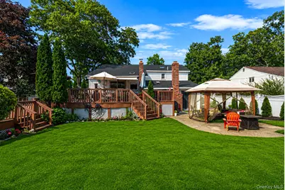30 Pinewood Drive, Commack, NY 11725 - Photo 23