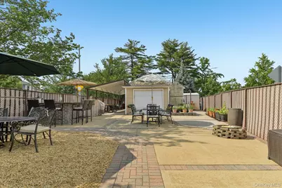 7814 Langdale Street, Floral Park, NY 11040 - Photo 33