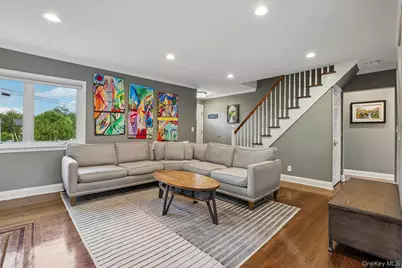 512 Westlake Drive, Valhalla, NY 10595 - Photo 9