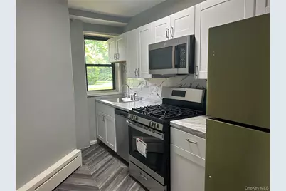5 Oakdale Manor #L22, Suffern, NY 10901 - Photo 9