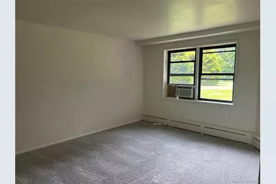 5 Oakdale Manor #L22, Suffern, NY 10901 - Photo 7