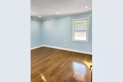 238 Jerome Street, Syosset, NY 11791 - Photo 7