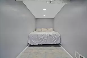 268 Ardsley St, New York, NY 10306 - Photo 25