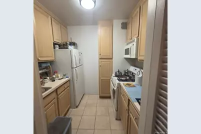 665 Thwaites Place #5X, Bronx, NY 10467 - Photo 3