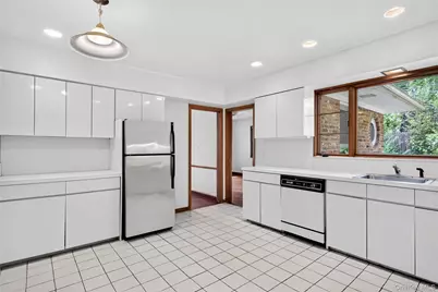 31 Orchard Farm Road, Port Washington, NY 11050 - Photo 15