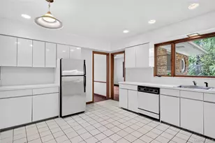 31 Orchard Farm Rd, Port Washington, NY 11050 - Photo 15