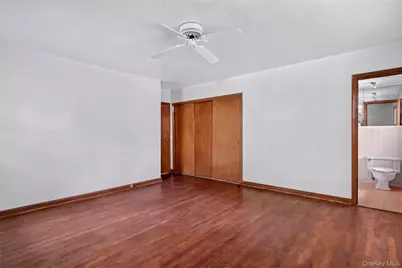 31 Orchard Farm Road, Port Washington, NY 11050 - Photo 23