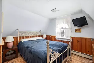 1640 Roosevelt St, Baldwin, NY 11510 - Photo 13