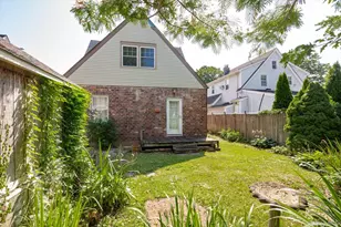1640 Roosevelt St, Baldwin, NY 11510 - Photo 21