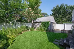 1640 Roosevelt St, Baldwin, NY 11510 - Photo 19
