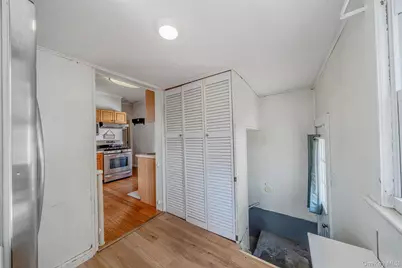 74 Fairview Avenue, Islip Terrace, NY 11752 - Photo 11