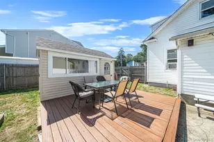 74 Fairview Ave, Islip Terrace, NY 11752 - Photo 23