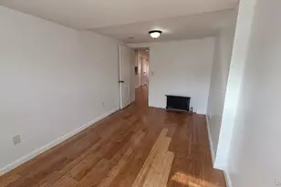 114-43 199th St, Jamaica, NY 11412 - Photo 9