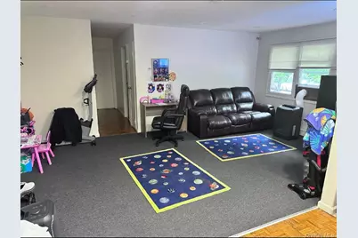 1 E Hemlock Drive #162, Bay Shore, NY 11706 - Photo 3