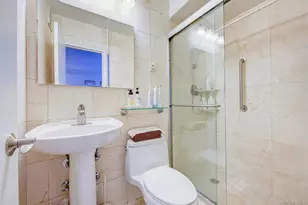 102-30 66th Rd, Forest Hills, NY 11375 - Photo 17