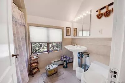 140 Westchester Avenue, Tuckahoe, NY 10707 - Photo 19