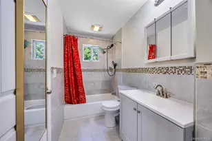 71 Penn St, Lake Grove, NY 11755 - Photo 17