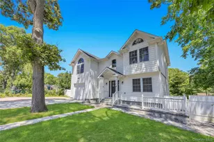 71 Penn St, Lake Grove, NY 11755 - Photo 3