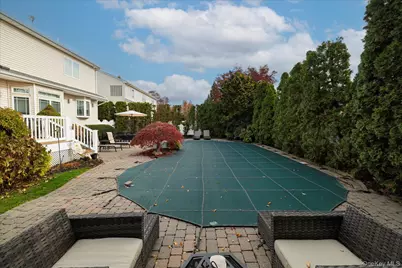 3056 Valentine Place, Wantagh, NY 11793 - Photo 37