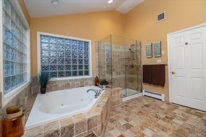 3056 Valentine Place, Wantagh, NY 11793 - Photo 23