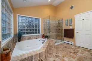 3056 Valentine Pl, Wantagh, NY 11793 - Photo 23