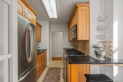 72-10 112th Street #3B, Forest Hills, NY 11375 - Photo 5