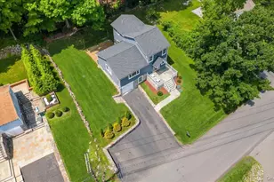 2053 Allan Ave, Yorktown Heights, NY 10598 - Photo 25