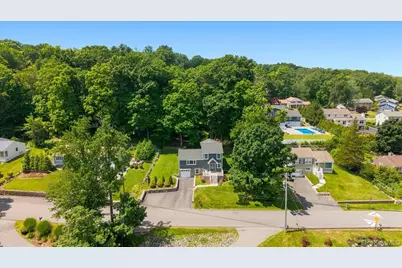 2053 Allan Avenue, Yorktown Heights, NY 10598 - Photo 27