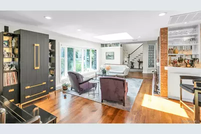 18 Regent Place, Roslyn, NY 11576 - Photo 9