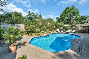 18 Regent Pl, Roslyn, NY 11576 - Photo 39