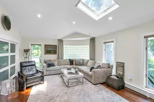18 Regent Pl, Roslyn, NY 11576 - Photo 11