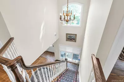 18 Regent Place, Roslyn, NY 11576 - Photo 27