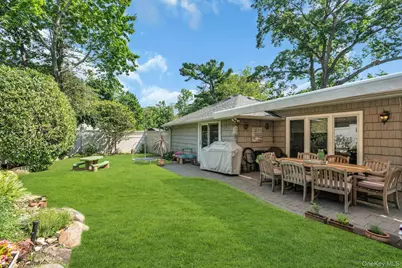 18 Regent Place, Roslyn, NY 11576 - Photo 37