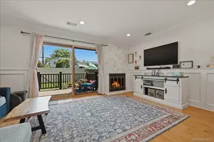 16 Balsam Ct, Wantagh, NY 11793 - Photo 11