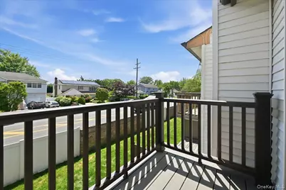 16 Balsam Court, Wantagh, NY 11793 - Photo 21