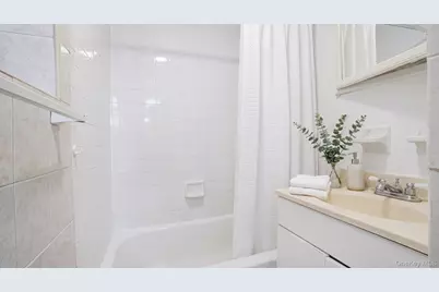 1051 Duncan Street, Bronx, NY 10469 - Photo 25