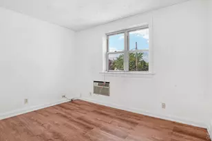 1051 Duncan St, Bronx, NY 10469 - Photo 11
