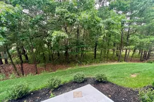 79 Willow Cir, Coram, NY 11727 - Photo 5
