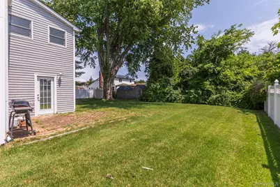 23 Babcock Avenue, Ronkonkoma, NY 11779 - Photo 33