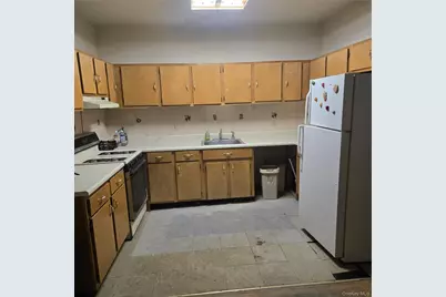 392 New Jersey Avenue #392-1, Brooklyn, NY 11207 - Photo 7