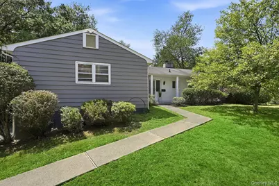 5 Deer Meadow Drive, West Nyack, NY 10994 - Photo 3