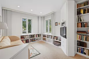 6 Greenhouse Cir, Rye Brook, NY 10573 - Photo 15