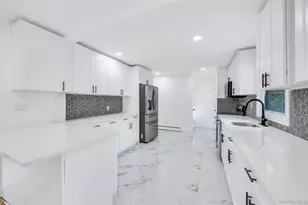 499 Silver, West Babylon, NY 11704 - Photo 15